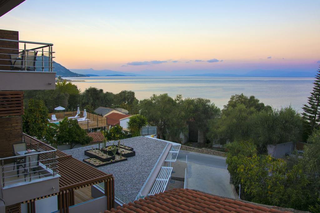 Ionian Eye Design Studios & Spa Mesongí Exterior foto